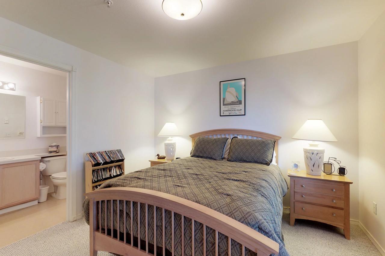 Sunny Delight Apartment Westport Bagian luar foto
